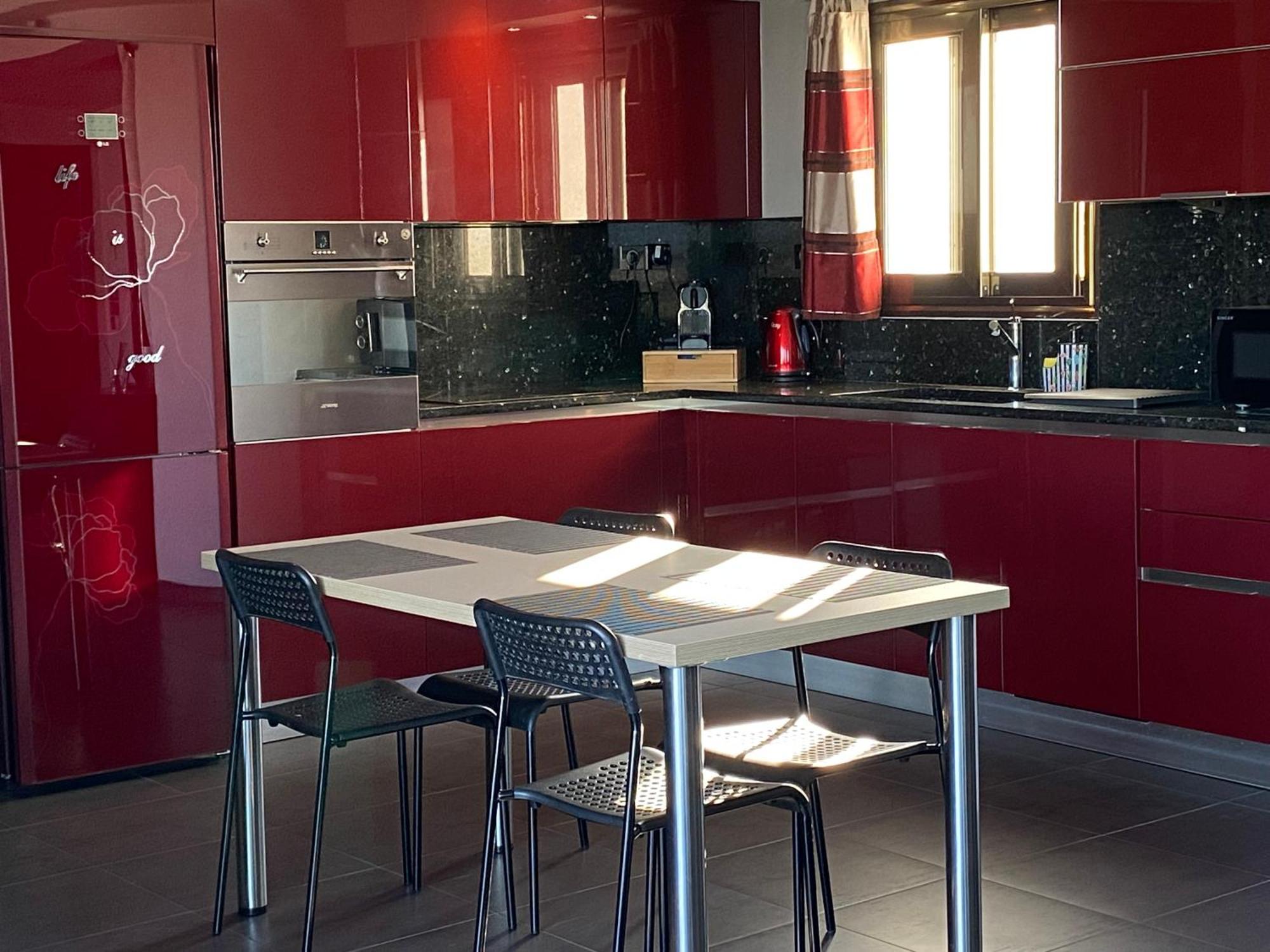Luxury View Apartment 10Min From Athens Airport Koropi Esterno foto