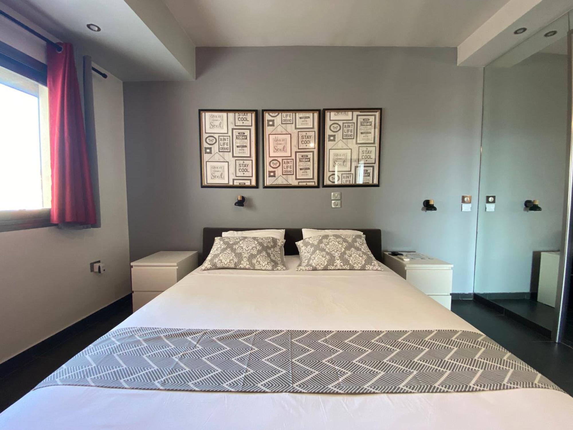 Luxury View Apartment 10Min From Athens Airport Koropi Esterno foto